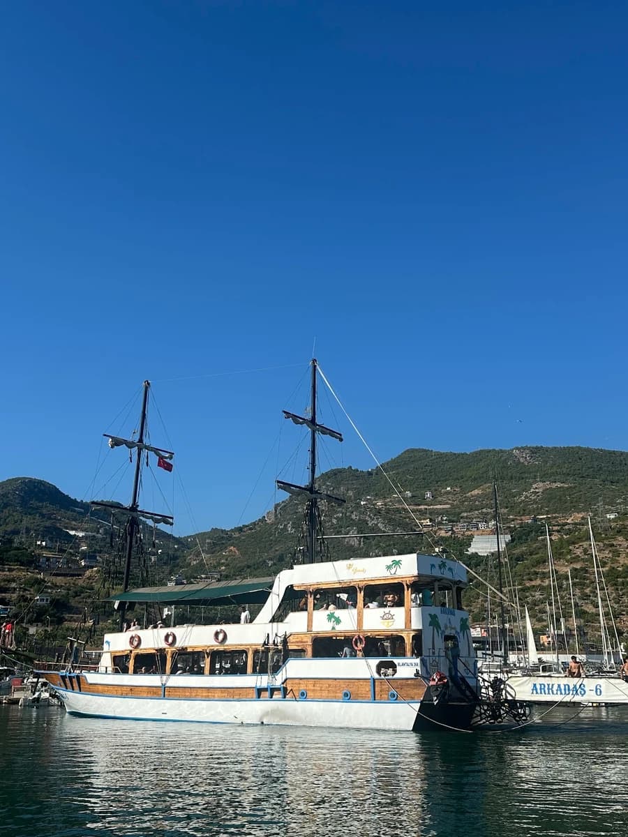 Croisière Arkadaş et Arkadaş 6 — 5/6