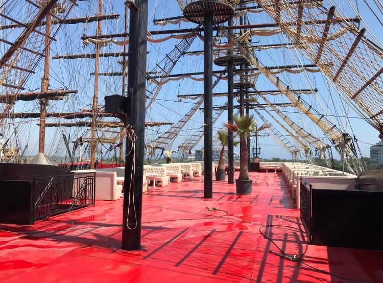 Croisière sur le navire pirate Barbossa — 6/7
